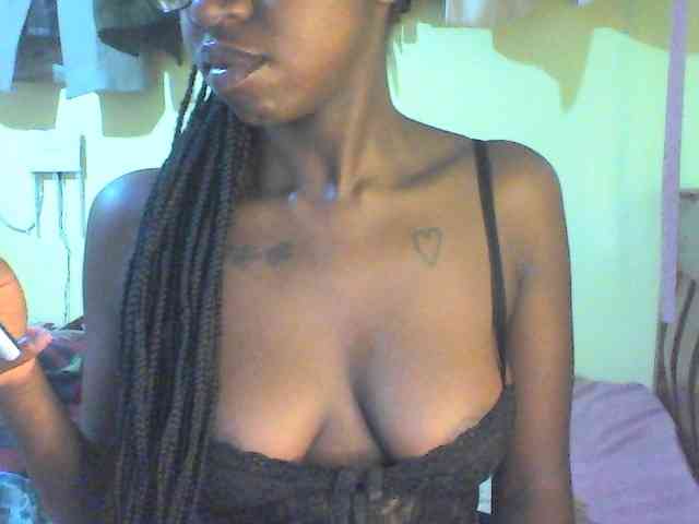 TipQueen webcam