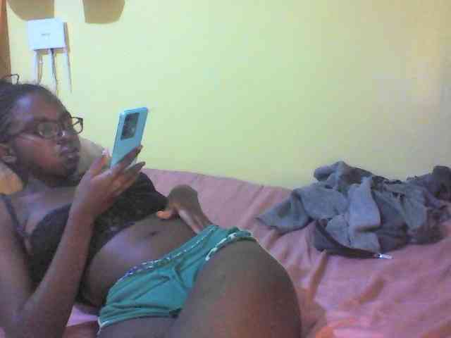 TipQueen webcam