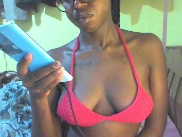 TipQueen webcam