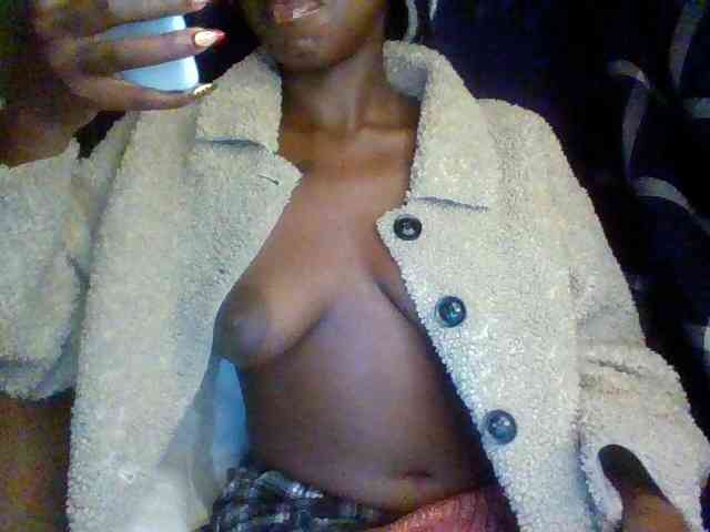 TipQueen webcam