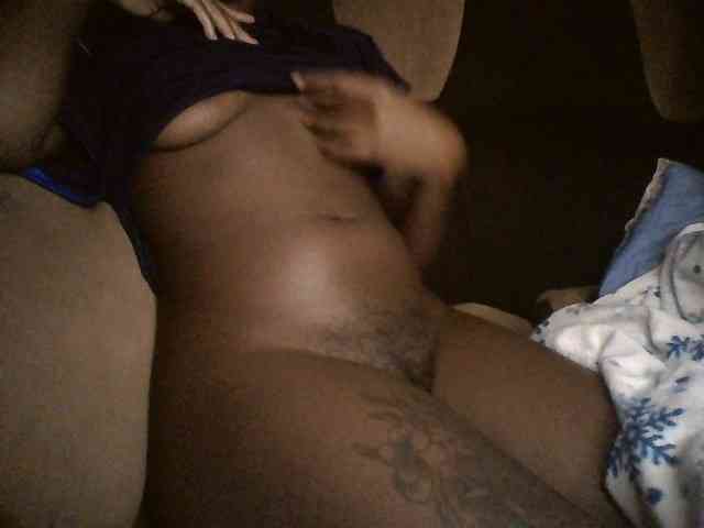 TipQueen webcam