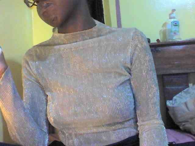 TipQueen webcam