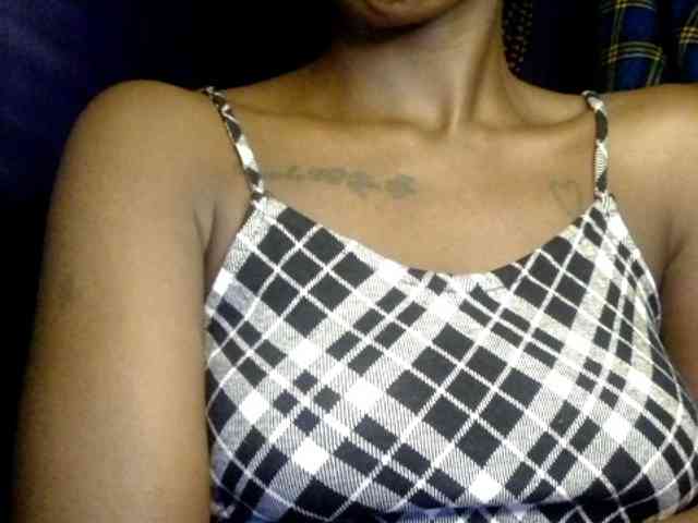TipQueen webcam