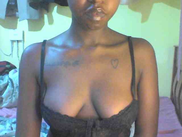 TipQueen webcam