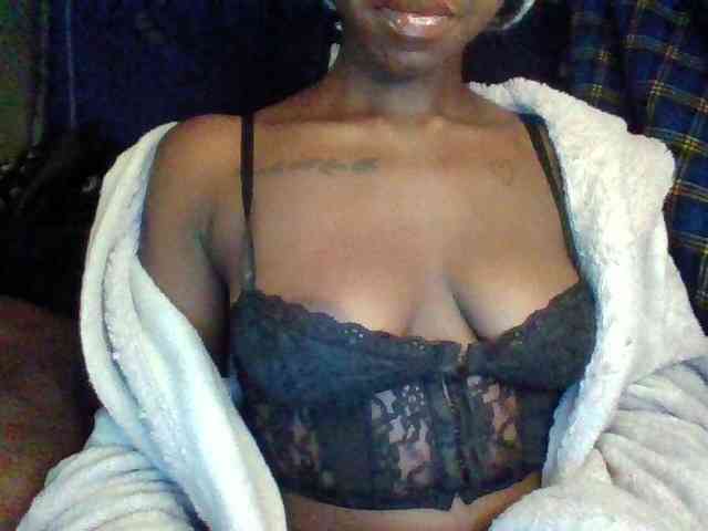 TipQueen webcam