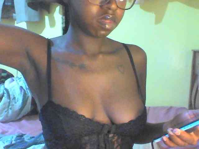 TipQueen webcam