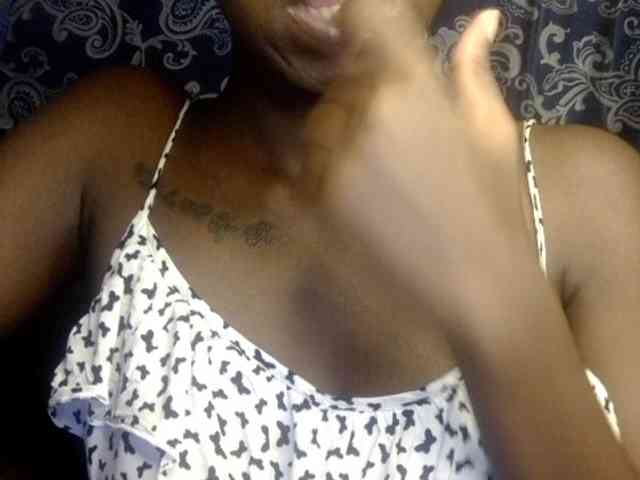 Ebonymuse webcam
