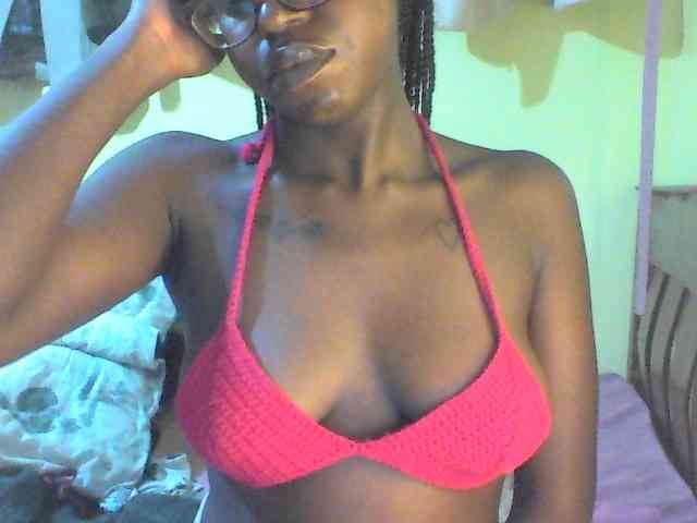 TipQueen webcam