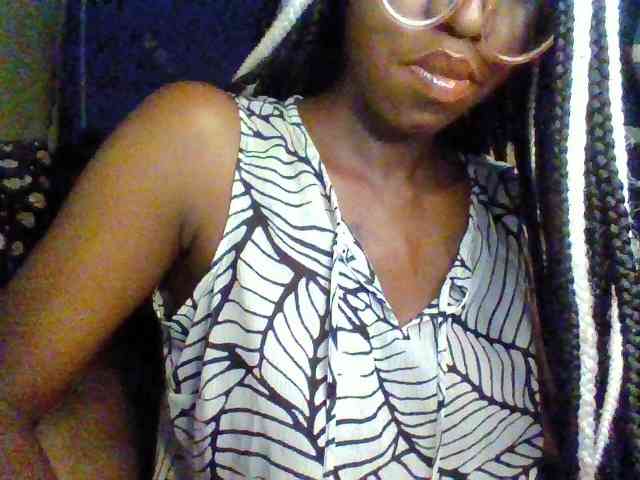 TipQueen webcam