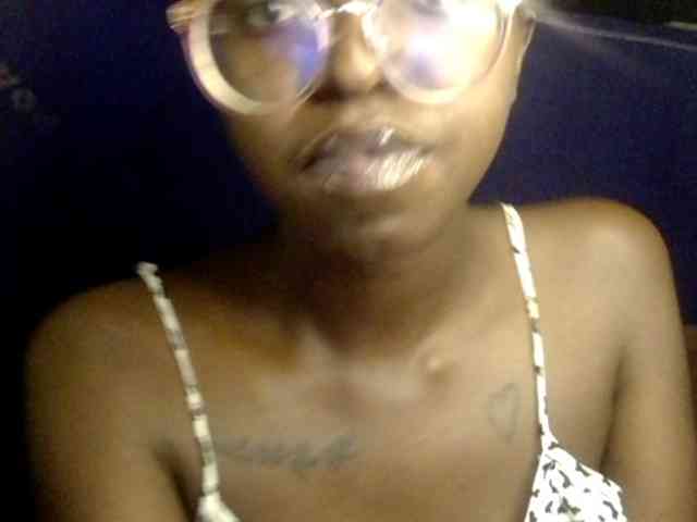 Ebonymuse webcam