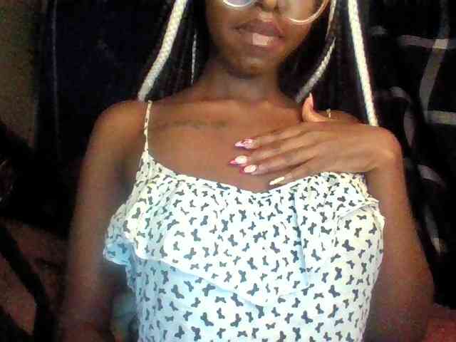 TipQueen webcam