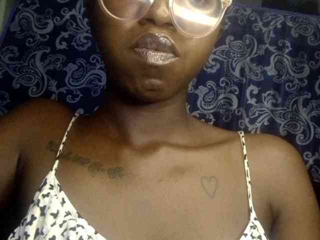 Ebonymuse webcam
