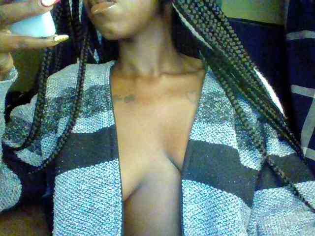 TipQueen webcam