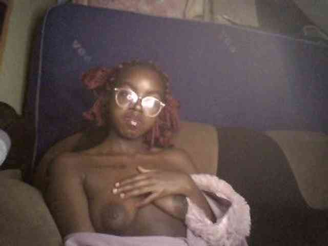 Ebonymuse webcam
