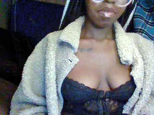 TipQueen webcam