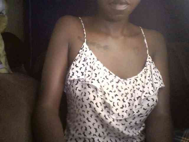 Ebonymuse webcam