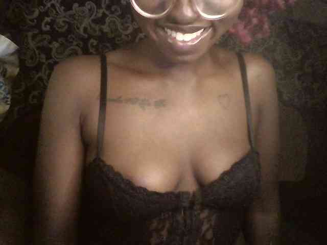 Ebonymuse webcam