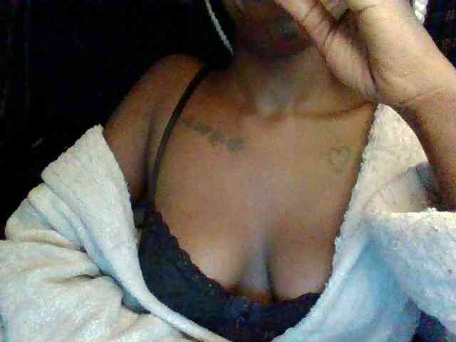 TipQueen webcam