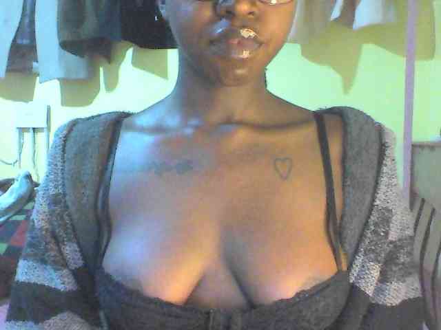 TipQueen webcam