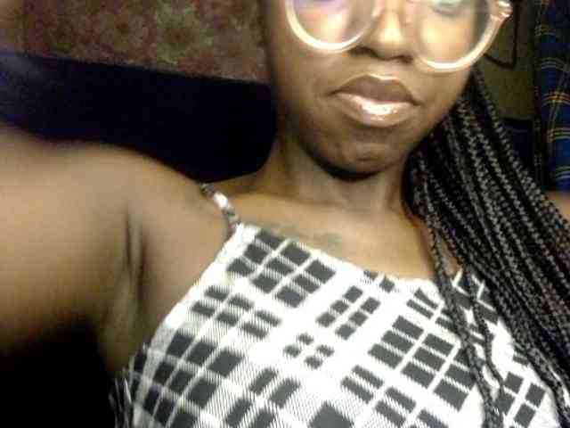TipQueen webcam