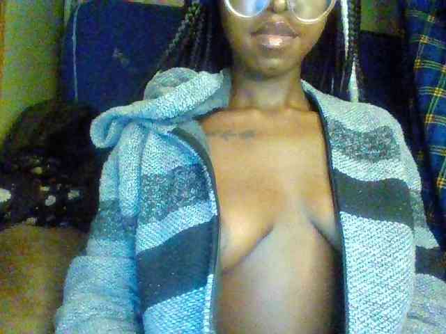 TipQueen webcam