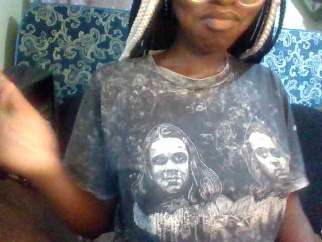 TipQueen webcam