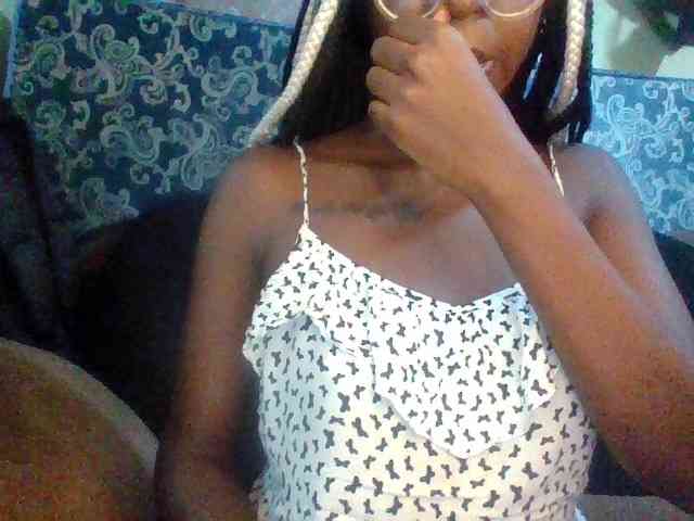 TipQueen webcam