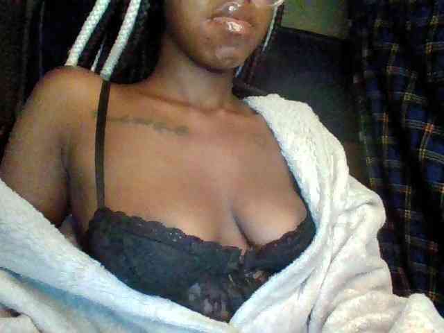 TipQueen webcam