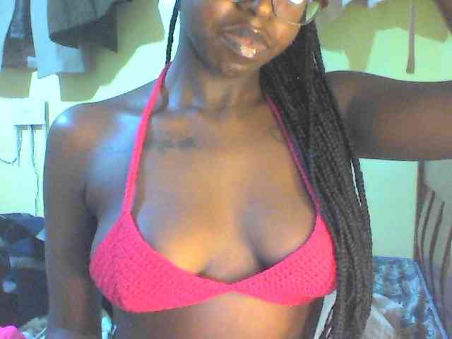 TipQueen webcam