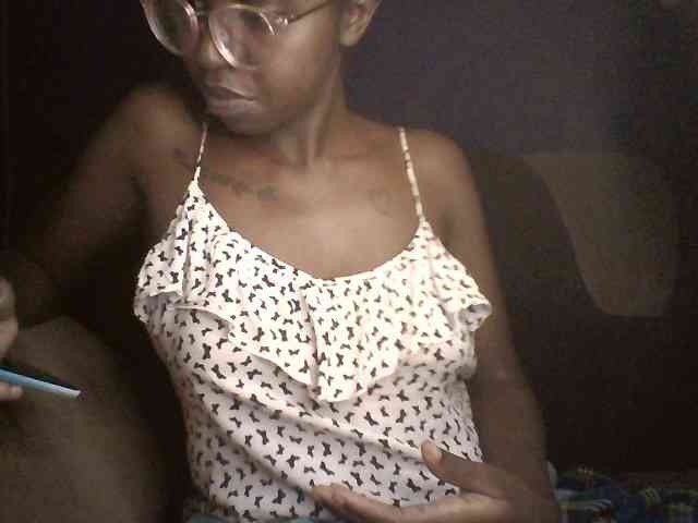 Ebonymuse webcam