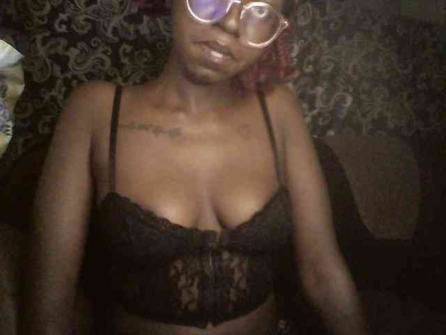 Ebonymuse webcam