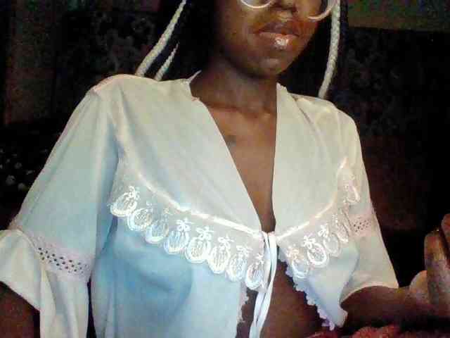 TipQueen webcam