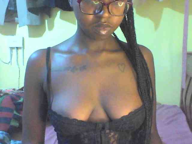 TipQueen webcam