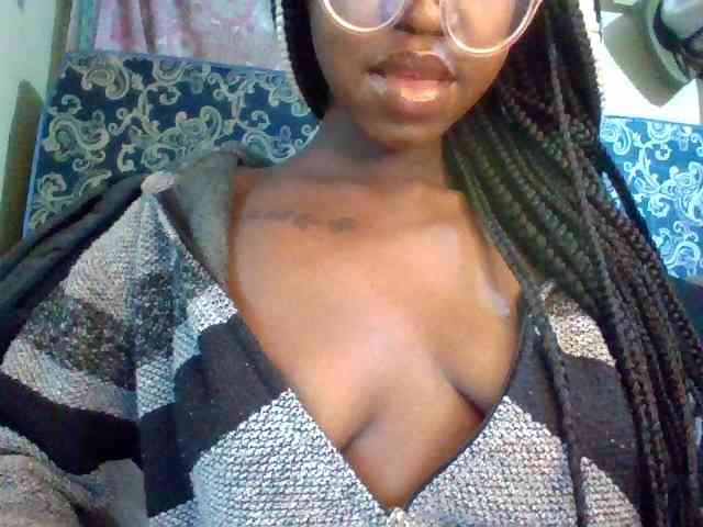 TipQueen webcam