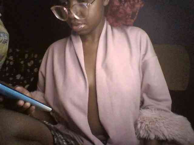 Ebonymuse webcam