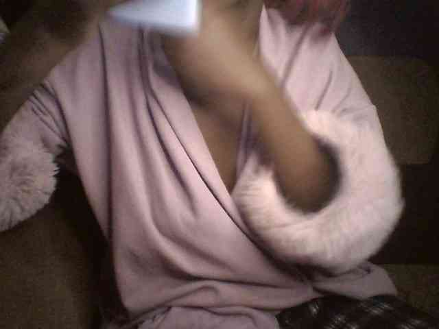 Ebonymuse webcam