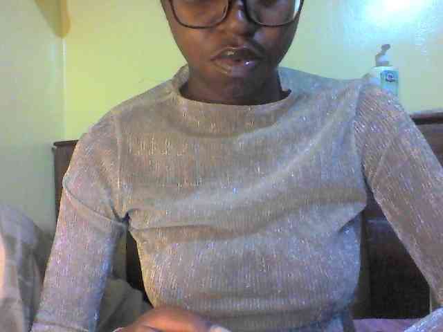 TipQueen webcam