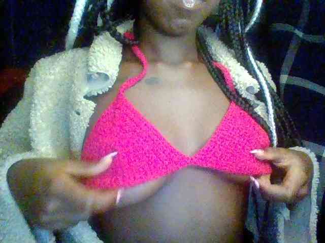 TipQueen webcam