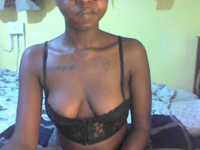 TipQueen webcam