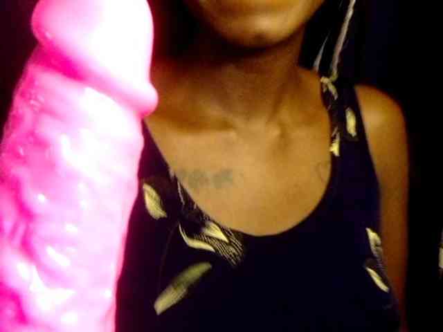 TipQueen webcam