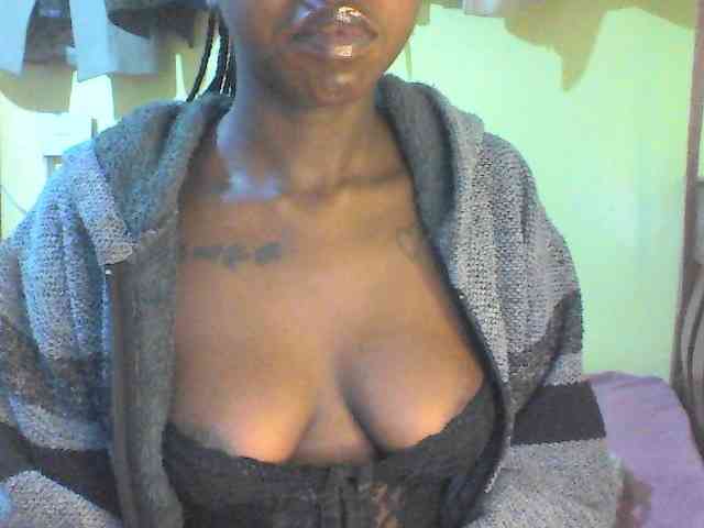 TipQueen webcam
