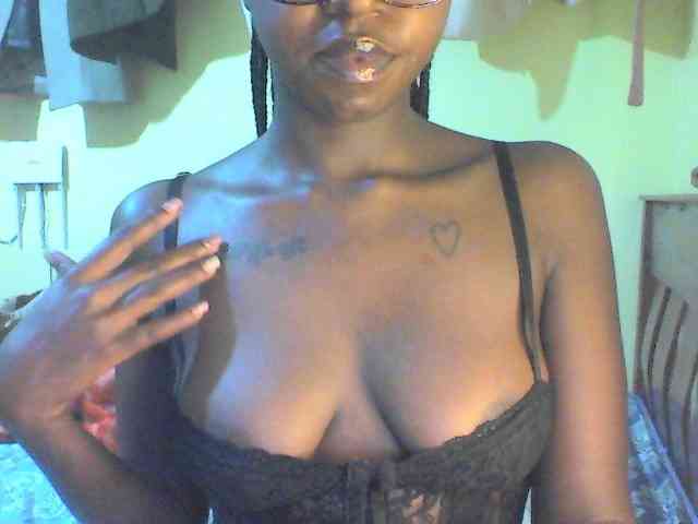 TipQueen webcam