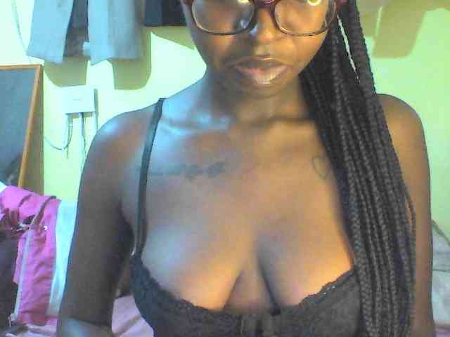 TipQueen webcam