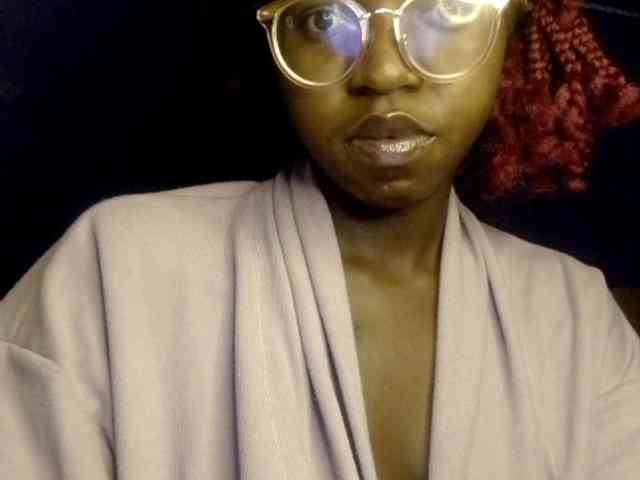 Ebonymuse webcam
