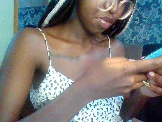 TipQueen webcam