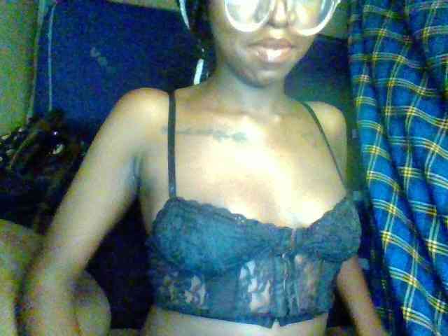 TipQueen webcam