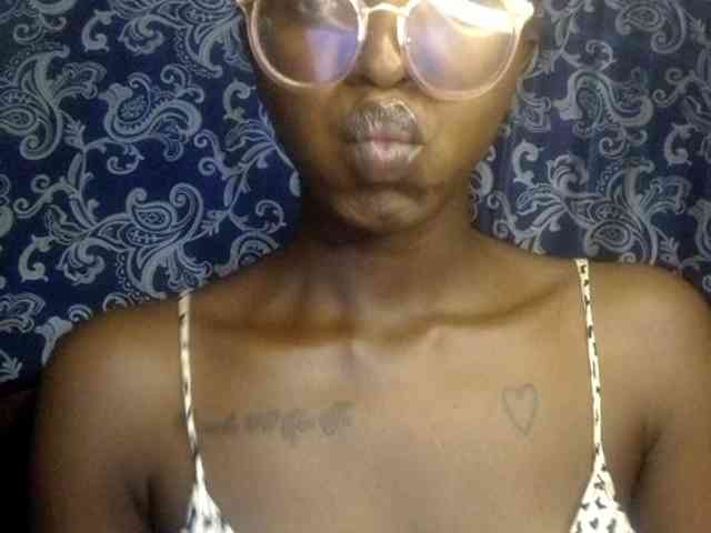 Ebonymuse webcam