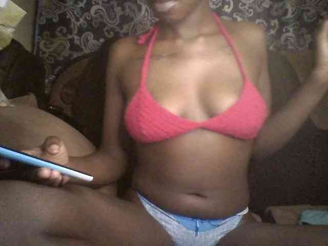 Ebonymuse webcam