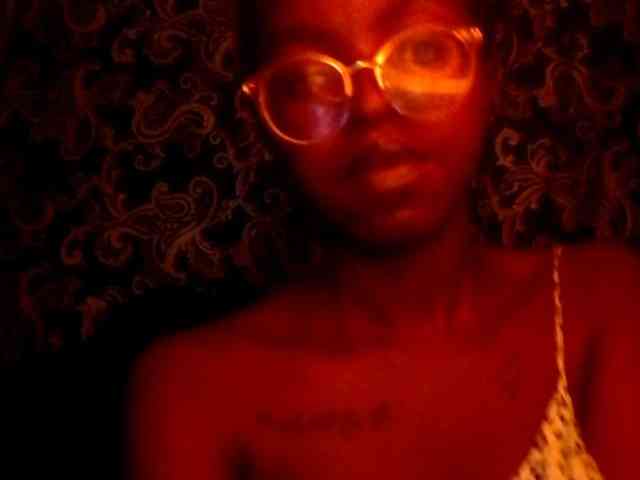 Ebonymuse webcam