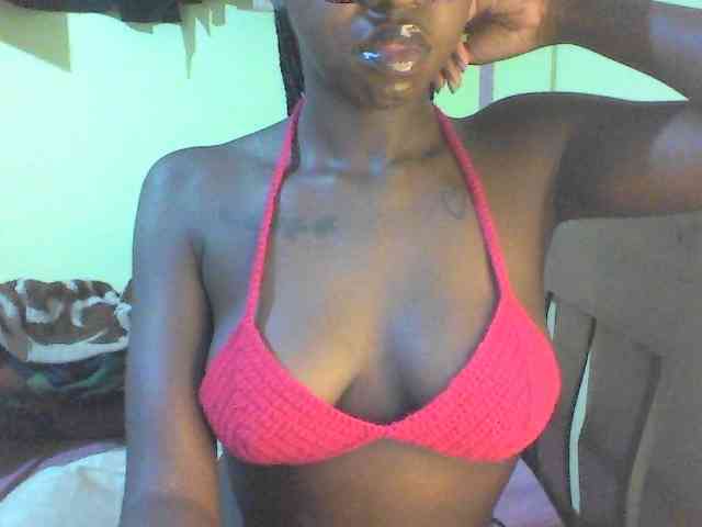 TipQueen webcam